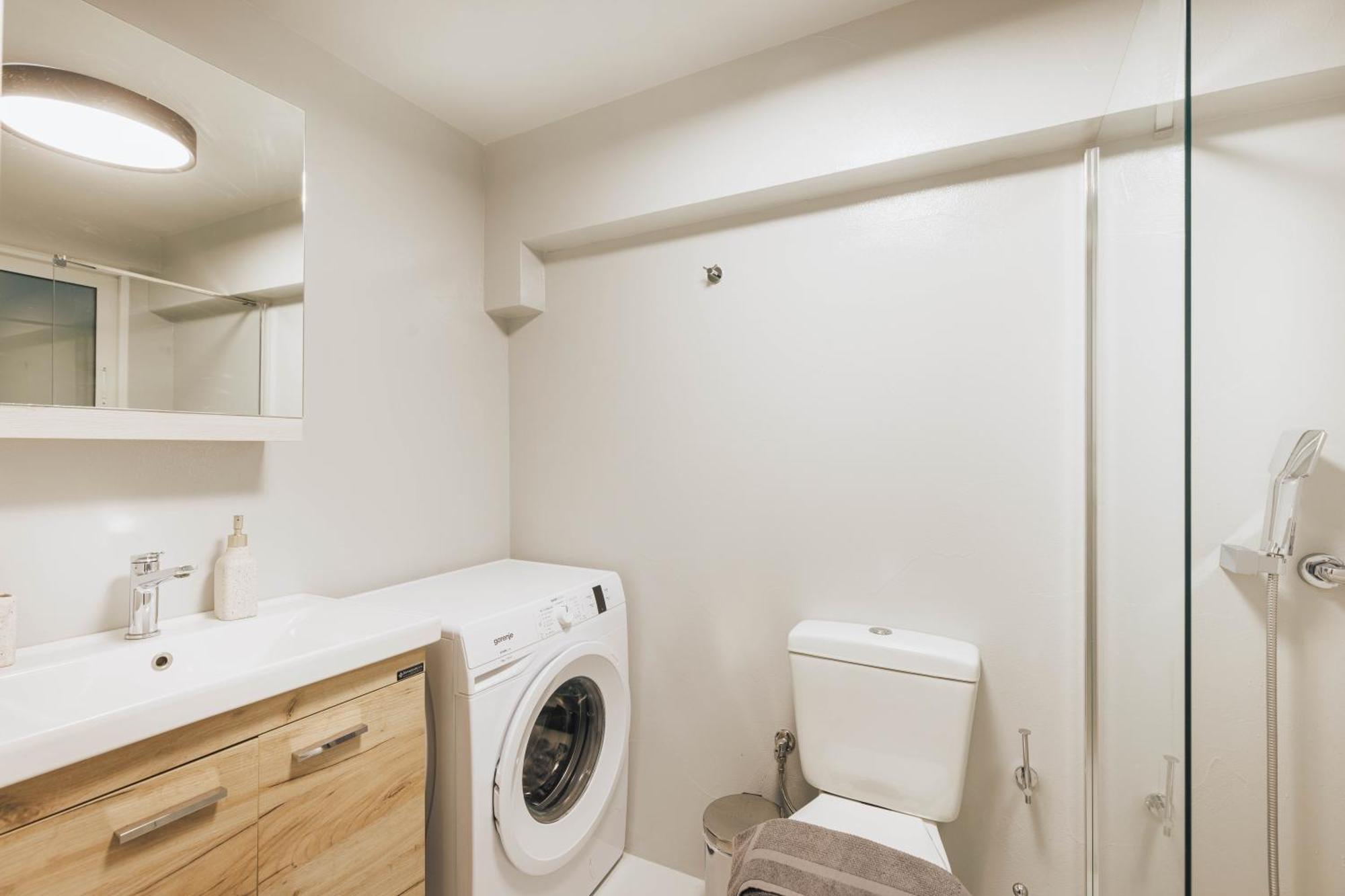 Beautiful Underground Nest With Prv Terrace Apartment Athens Ngoại thất bức ảnh