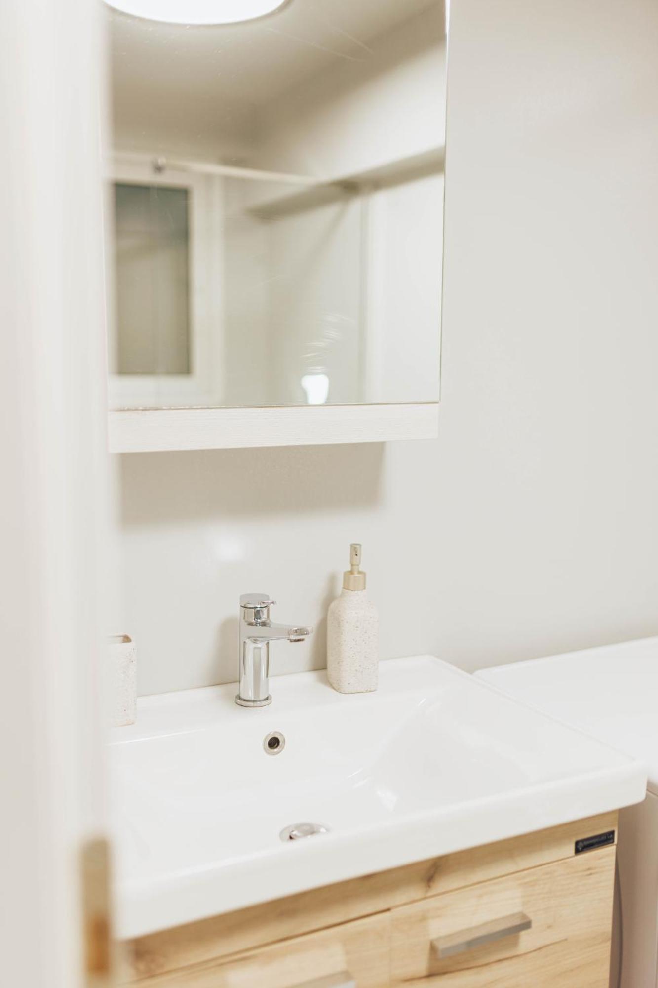 Beautiful Underground Nest With Prv Terrace Apartment Athens Ngoại thất bức ảnh